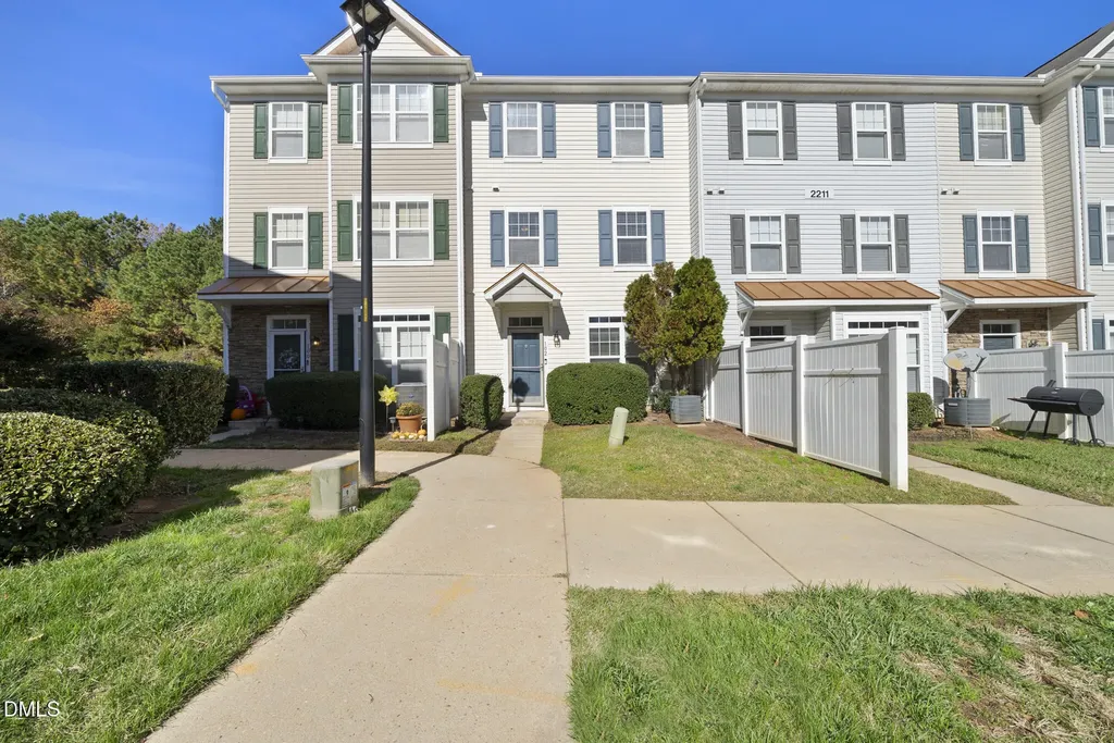 2211 Raven Road Raleigh NC 27614