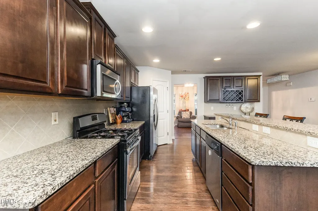 2609 Averon Drive Fuquay Varina NC 27526