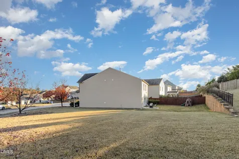 2609 Averon Drive Fuquay Varina NC 27526