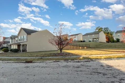 2609 Averon Drive Fuquay Varina NC 27526
