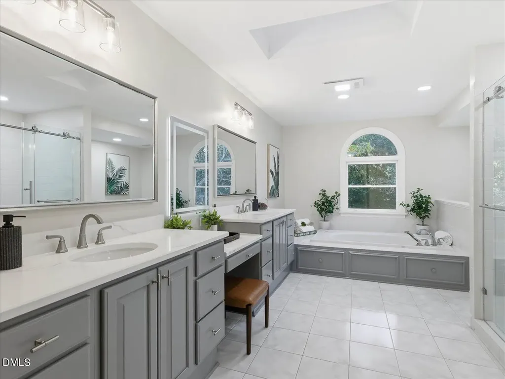 2901 Hunters Bluff Drive Raleigh NC 27606