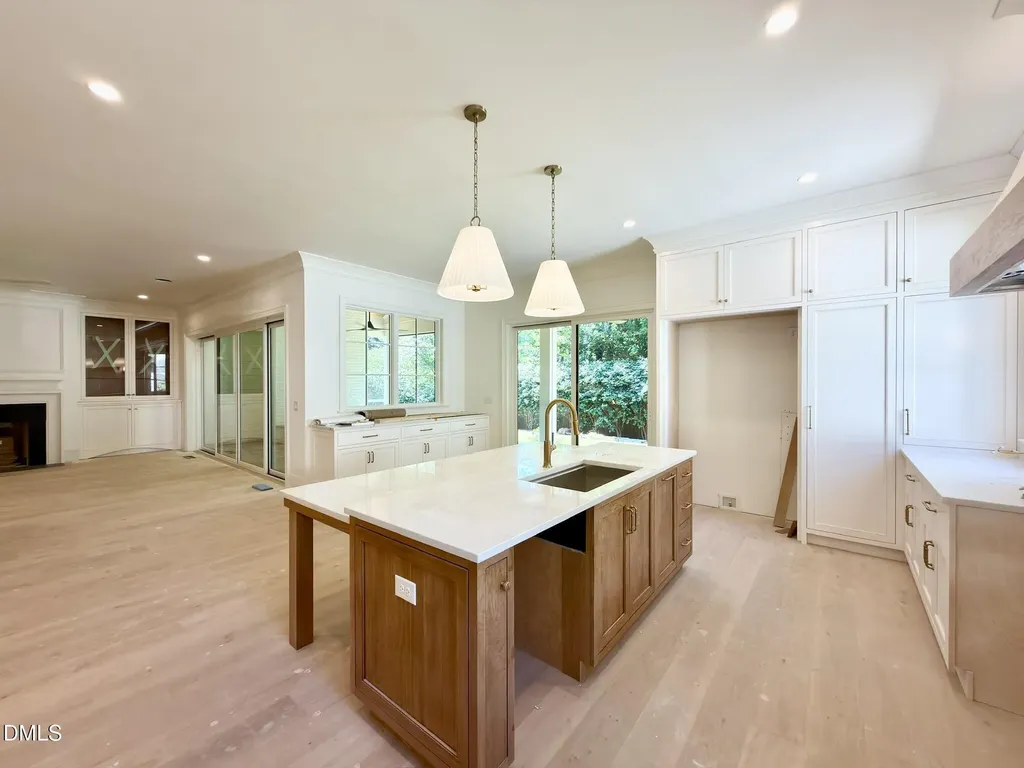 6832 Greystone Drive Raleigh NC 27615