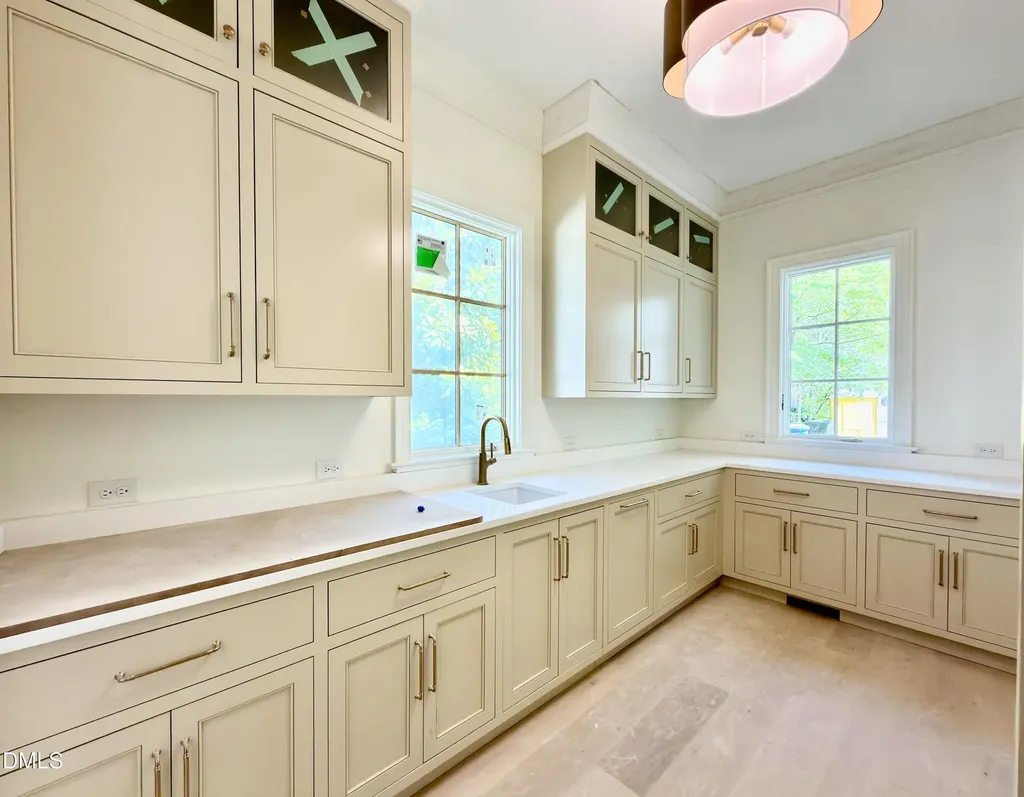 6832 Greystone Drive Raleigh NC 27615