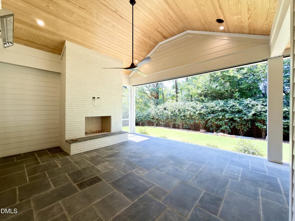 6832 Greystone Drive Raleigh NC 27615
