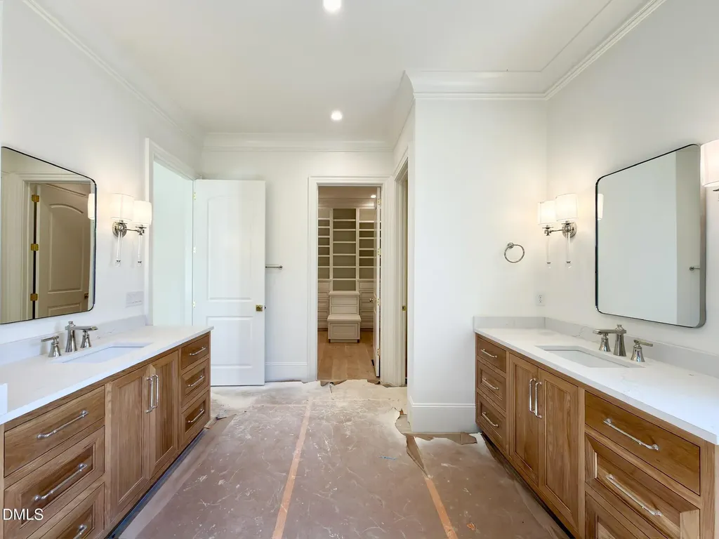 6832 Greystone Drive Raleigh NC 27615