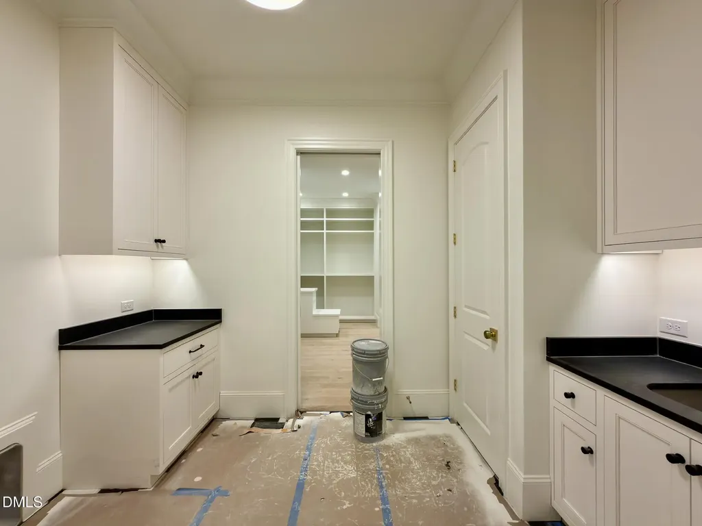 6832 Greystone Drive Raleigh NC 27615