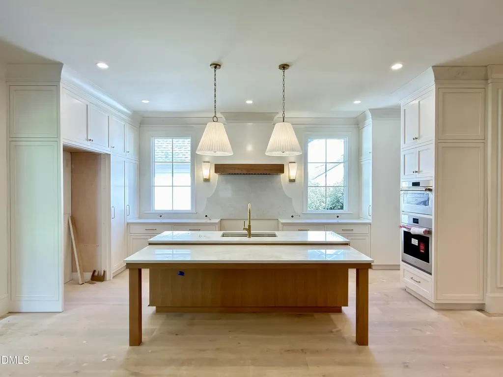 6832 Greystone Drive Raleigh NC 27615