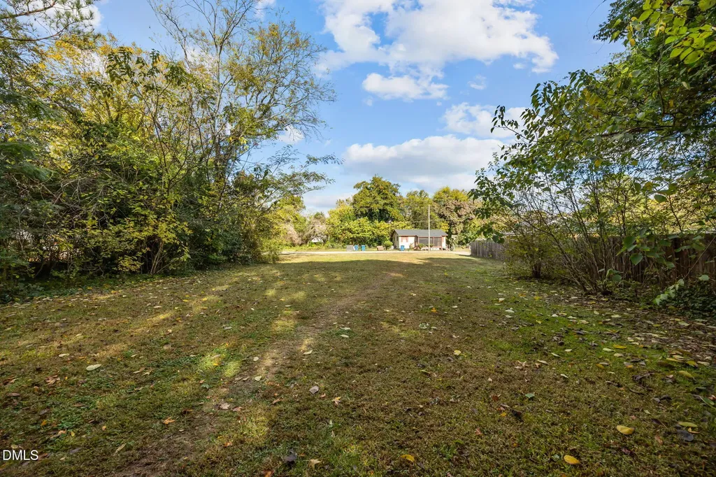 102 N Jackson Street Dunn NC 28334
