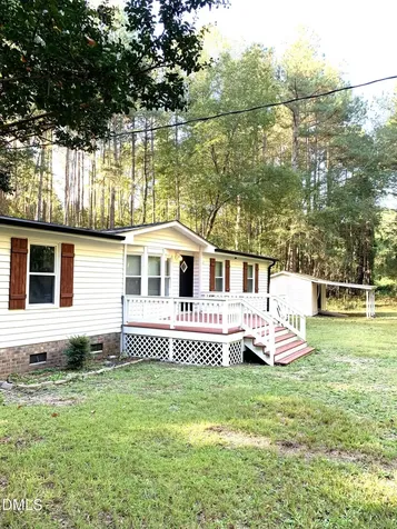 3280 Lakebay Road Vass NC 28394