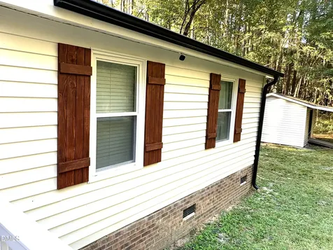 3280 Lakebay Road Vass NC 28394