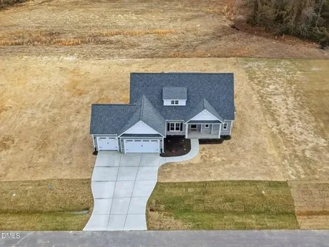 404 Creeks Edge Drive Pikeville NC 27863