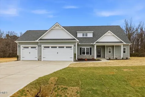 404 Creeks Edge Drive Pikeville NC 27863