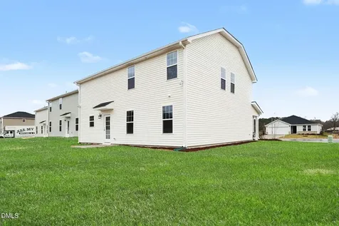 30 E Emily Gardens Drive Selma NC 27576