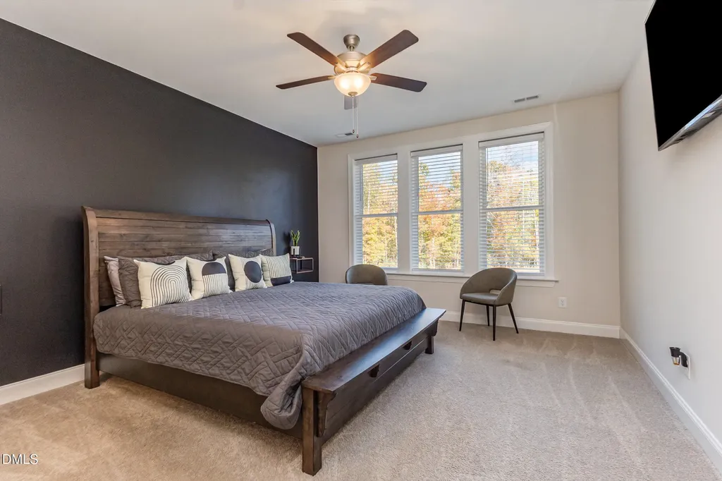 300 W Amber Oak Drive Selma NC 27576