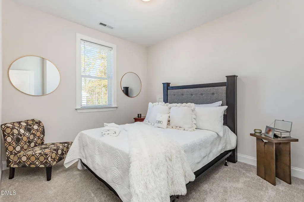 300 W Amber Oak Drive Selma NC 27576