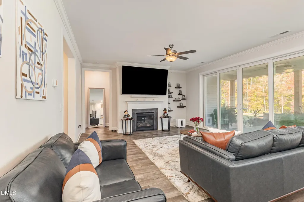 300 W Amber Oak Drive Selma NC 27576