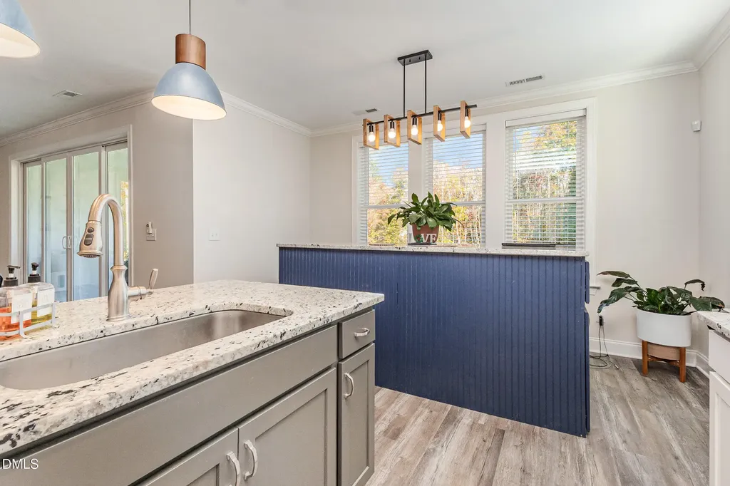 300 W Amber Oak Drive Selma NC 27576
