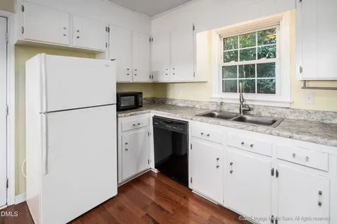 305 British Road Kinston NC 28501
