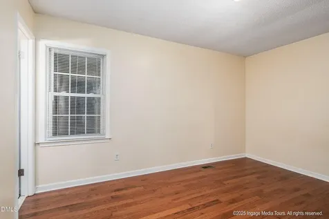 305 British Road Kinston NC 28501