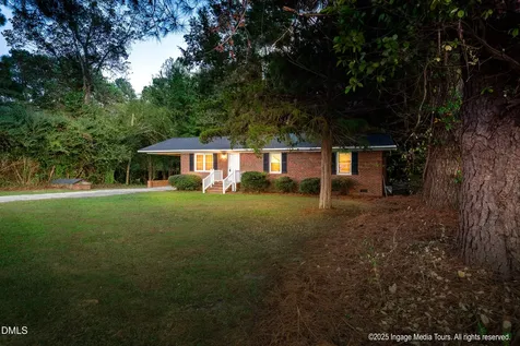 305 British Road Kinston NC 28501
