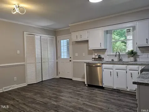 5906 Applewood Lane Raleigh NC 27609