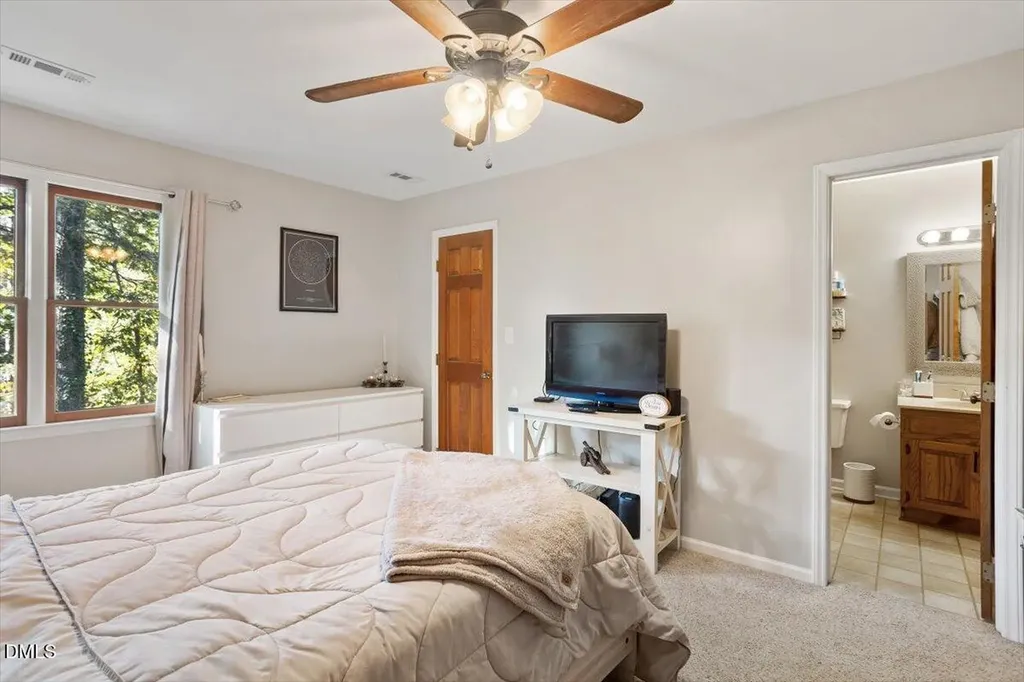 5442 Sharpe Drive Raleigh NC 27612