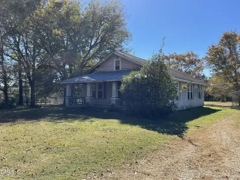 2039 Lower Hopedale Road Burlington NC 27217