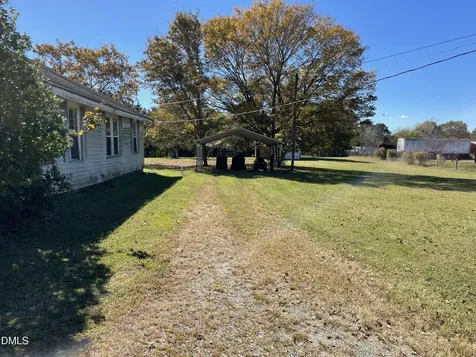 2039 Lower Hopedale Road Burlington NC 27217