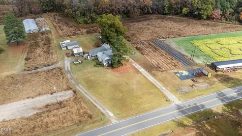 8498 W Tarboro Road Rocky Mount NC 27803