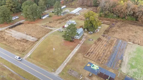 8498 W Tarboro Road Rocky Mount NC 27803