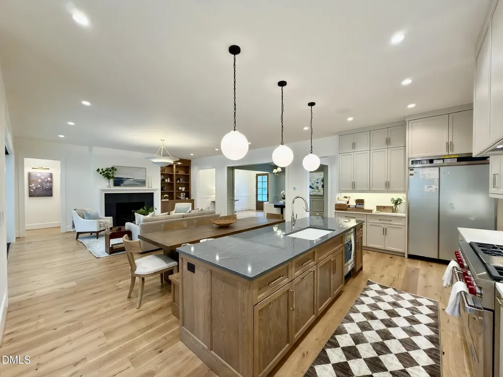 1718 Piccadilly Lane Raleigh NC 27608