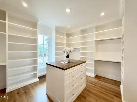 1718 Piccadilly Lane Raleigh NC 27608