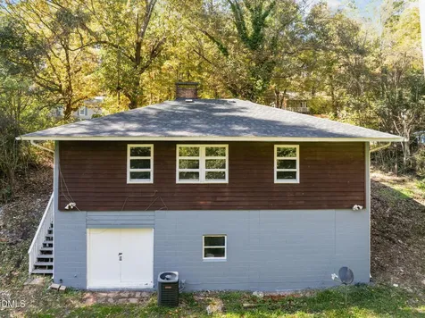 1812 Birmingham Avenue Durham NC 27704