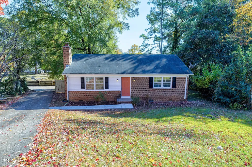 800 Plentywood Court Raleigh NC 27615
