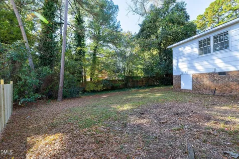 800 Plentywood Court Raleigh NC 27615