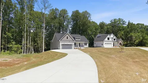307 Coffman Drive Pikeville NC 27863