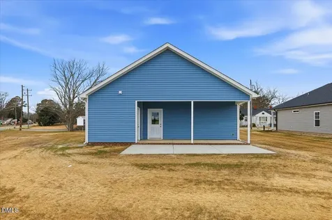 608 S Vance Street Fremont NC 27830