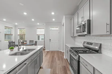1809 Barrett Run Trail Apex NC 27502