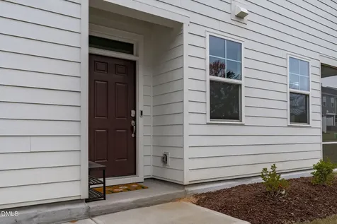 1809 Barrett Run Trail Apex NC 27502