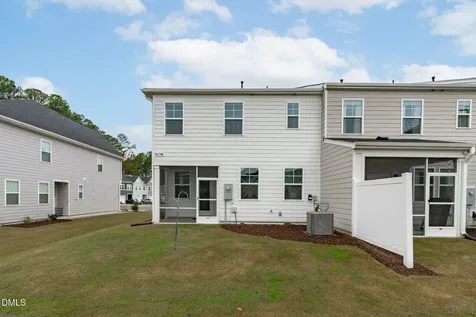 1809 Barrett Run Trail Apex NC 27502