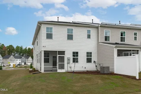 1809 Barrett Run Trail Apex NC 27502