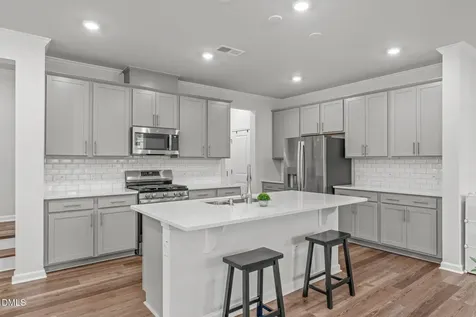 1809 Barrett Run Trail Apex NC 27502