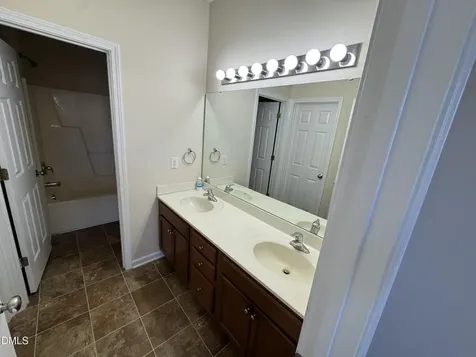 1425 Tawny View Lane Raleigh NC 27603