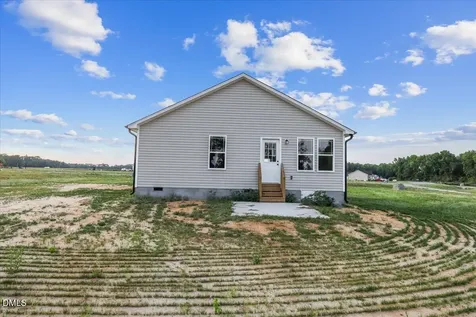 52 Grace Pond Avenue Benson NC 27504
