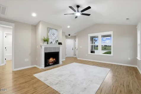 52 Grace Pond Avenue Benson NC 27504