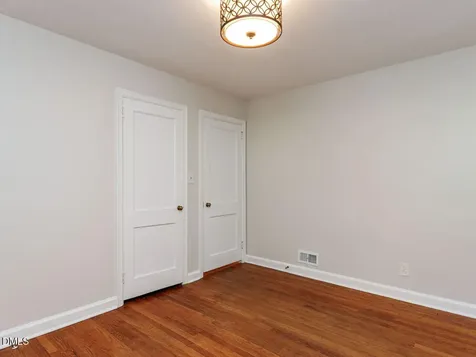 1332 Banbury Road Raleigh NC 27607