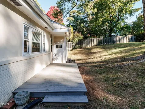 1332 Banbury Road Raleigh NC 27607