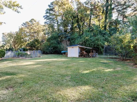 1332 Banbury Road Raleigh NC 27607