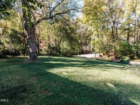 1332 Banbury Road Raleigh NC 27607