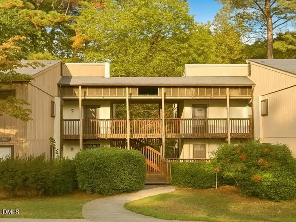 635 Pine Ridge Place Raleigh NC 27609